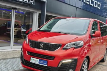 Peugeot Traveller VIP Buisness