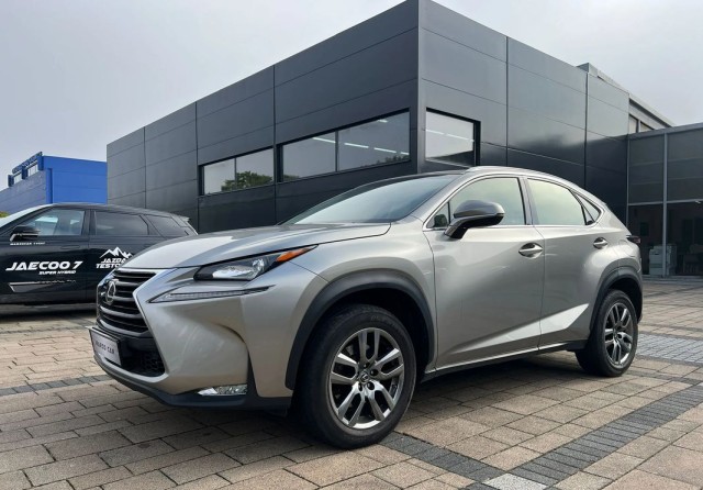 lexus