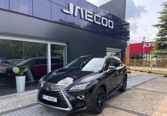 lexus