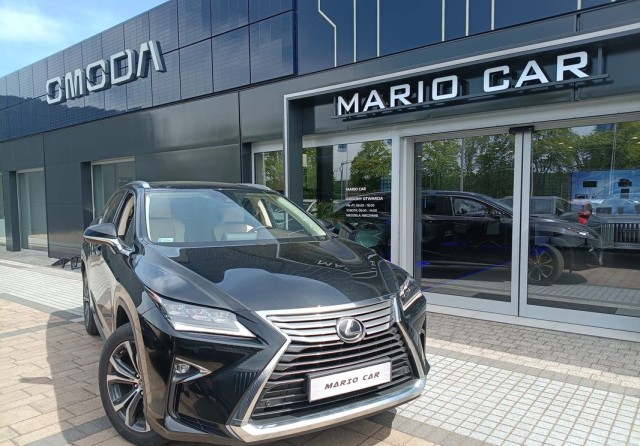 lexus